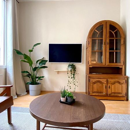 Ba Em City Apartment Висбаден Екстериор снимка